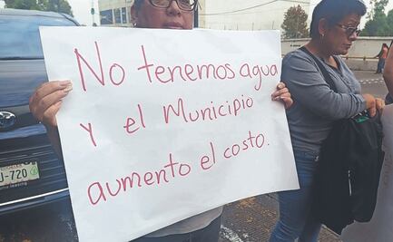 Bloquean vialidad por desabasto en Naucalpan