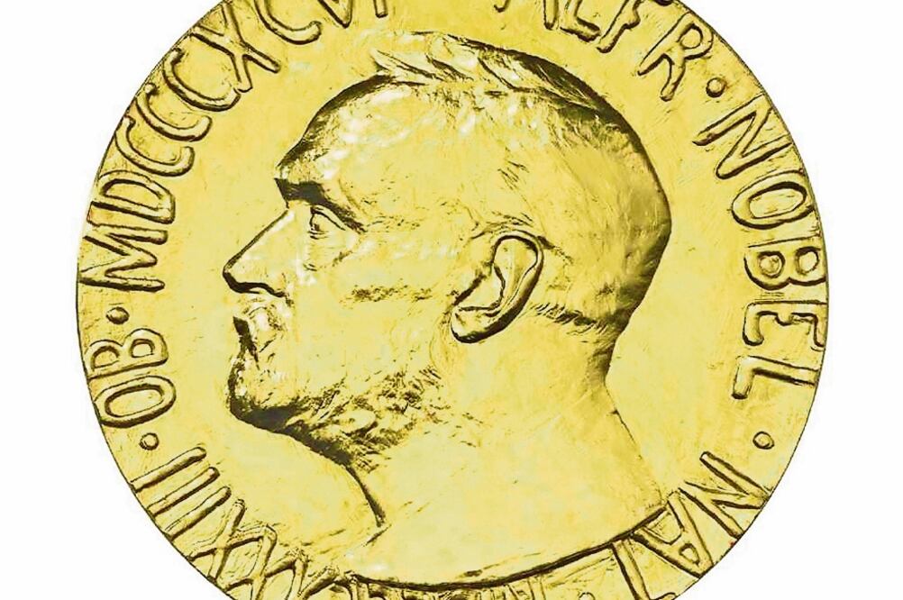 De acuerdo con el especialistas, la medalla fue vendida en subasta por la mitad de su precio real, que es de 800 mil dólares. (EFE)