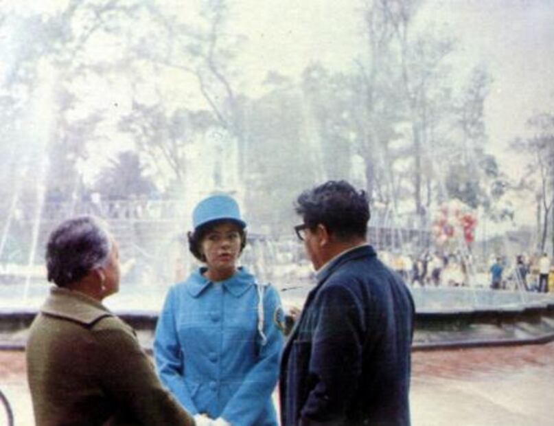 Mujeres policías, de la elegancia a la rudeza