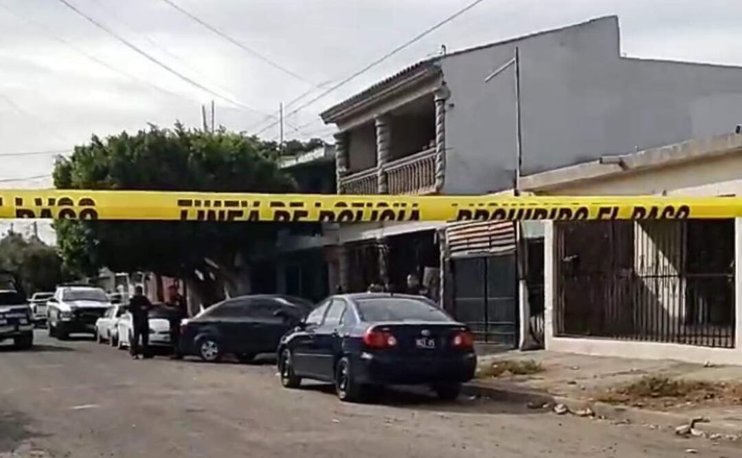 La bebé quedó a bordo de un vehículo sedán presuntamente tras ser olvidada por su padre en Cajeme, Sonora (28/02/2025). Foto: Especial