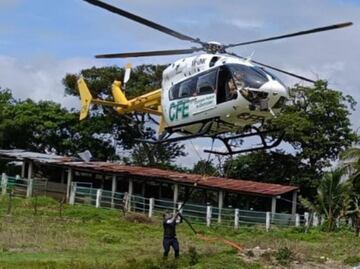 CFE reporta avance del 70% en trabajos para levantar torre eléctrica que cayó en comunidad de Chiapas