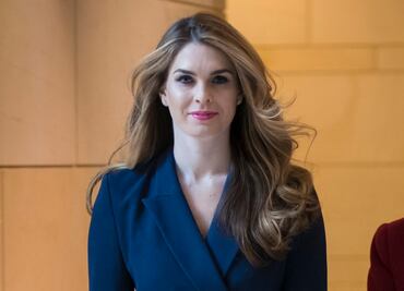 Directora de comunicación de Trump testifica ante Congreso por 'Rusiagate'