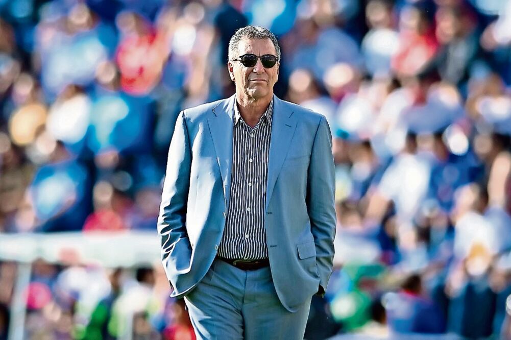 Tras conseguir otro empate en la Liga, el timonel celeste no desespera. ANEMIA OFENSIVA EN EL AZUL Partido entre cementeros y felinos de mucho sudor y poco (IMAGO7)