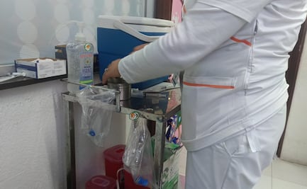 Reportan alta afluencia de personas en DIF de Atizapán de Zaragoza, Edomex; buscan vacunarse contra la influenza