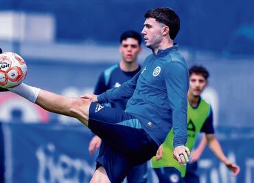 Larcamón y Paradela se reencuentran con Necaxa