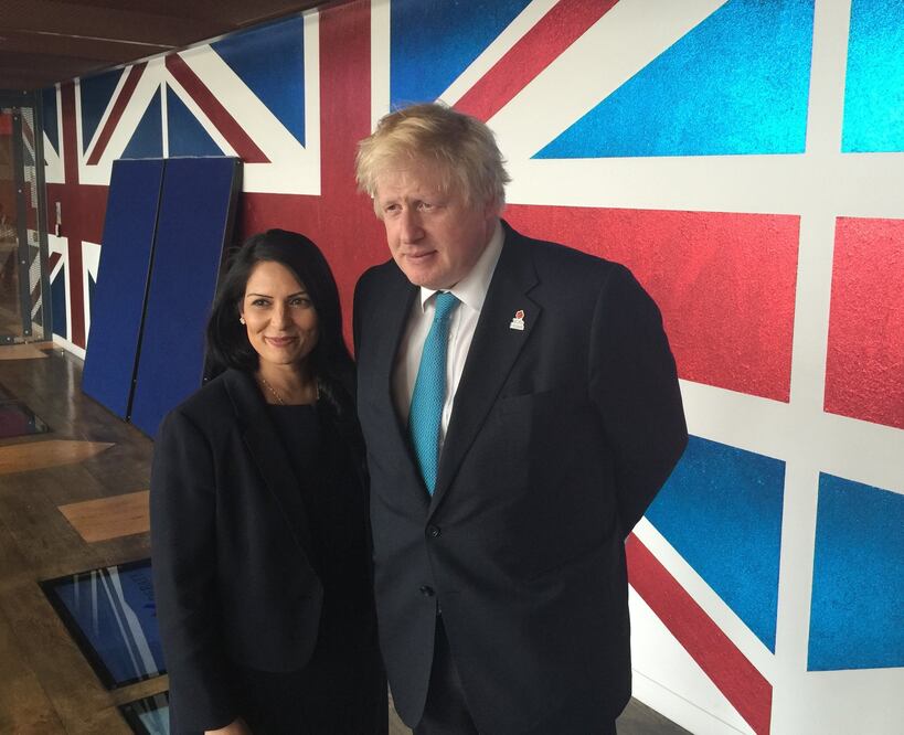 El exalcalde de Londres, Boris Johnson y su esposa Marina (TOMADA DE TWITTER)