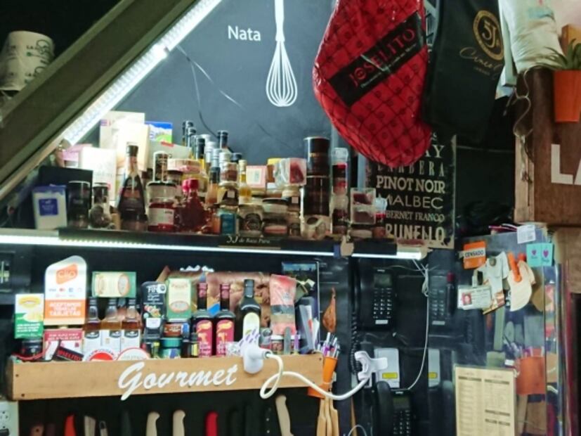 Mercado de San Juan Pugibet: tradición y buena mesa (parte 1)