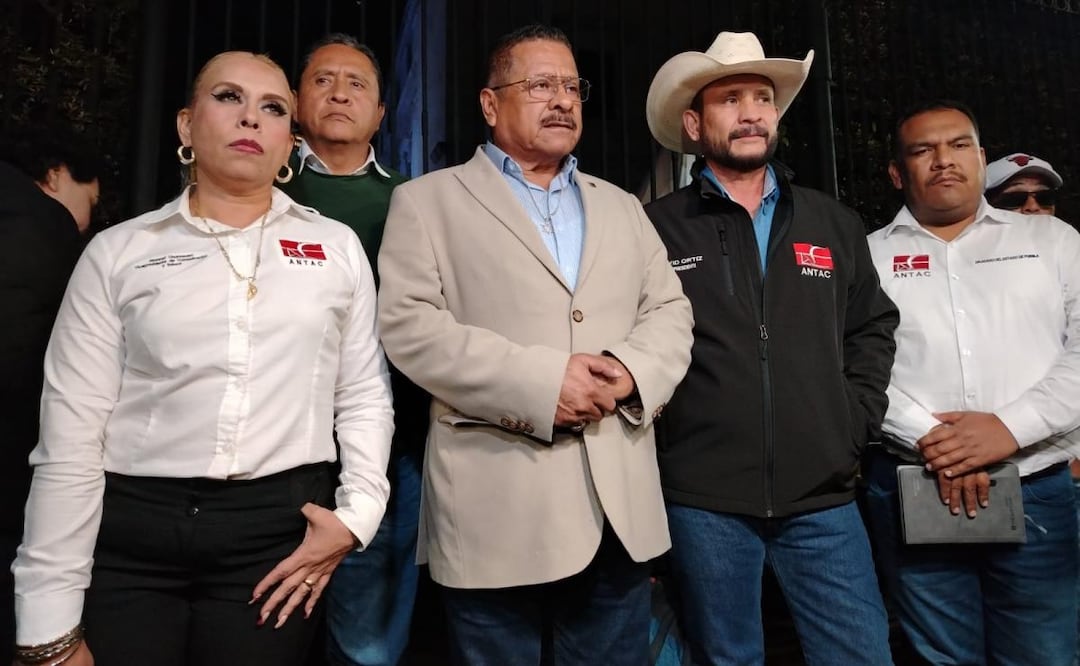 Avanza diálogo entre el gobierno federal con transportistas y productores mexicanos (17/12/2025). Foto: Especial