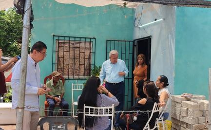 Rubén Rocha asiste a velorio de Rosario Rodríguez; ofrece apoyo económico a sus hijos