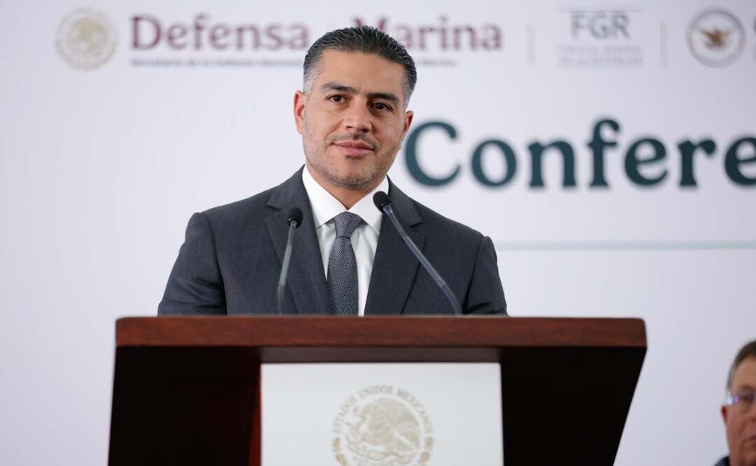 Conferencia de prensa encabezada por Omar García Harfuch, secretario de Seguridad, en compañía del gabinete de seguridad del Estado de México. Foto: Diego Simón / EL UNIVERSAL