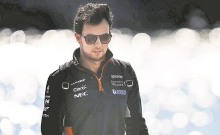 Checo desobedece y bloquea a Ocon