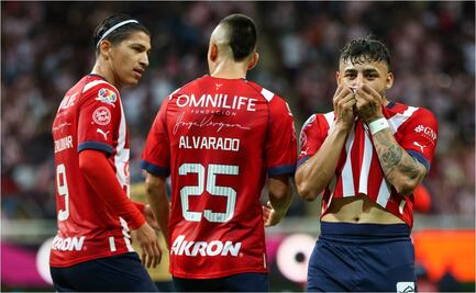 Chivas remonta y golea a Pumas; llegan a tres victorias consecutivas