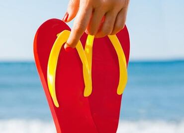 McDonald’s lanza de trajes de baño hechos con popotes reciclables