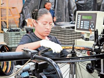 Empresas invertirán en robots en lugar de crear trabajo en EU