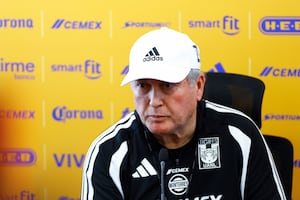 Víctor Manuel Vucetich regresa a Tigres con "saldo pendiente"; asume como DT interino y vicepresidente deportivo