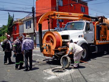 Temporada de lluvias: ¿Cómo reportar coladeras tapadas e inundaciones en CDMX y Edomex?