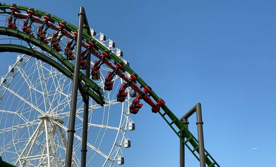A un año de su apertura, juegos mecánicos de Parque Aztlán ya presentan fallas. Imagen ilustrativa. Foto: Facebook "Vekoma Rides Manufacturing B.V"