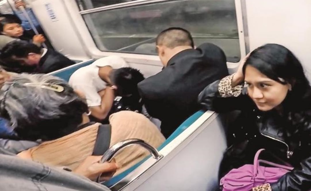 Los mexicanos consideran que el traslado entre el trabajo y la casa es muy largo, situación que puede afectar otros aspectos de la vida personal. Foto: Archivo EL UNIVERSAL