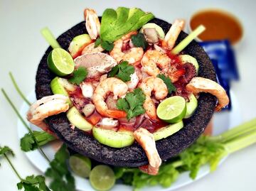 Receta fácil para hacer cóctel de camarón en casa