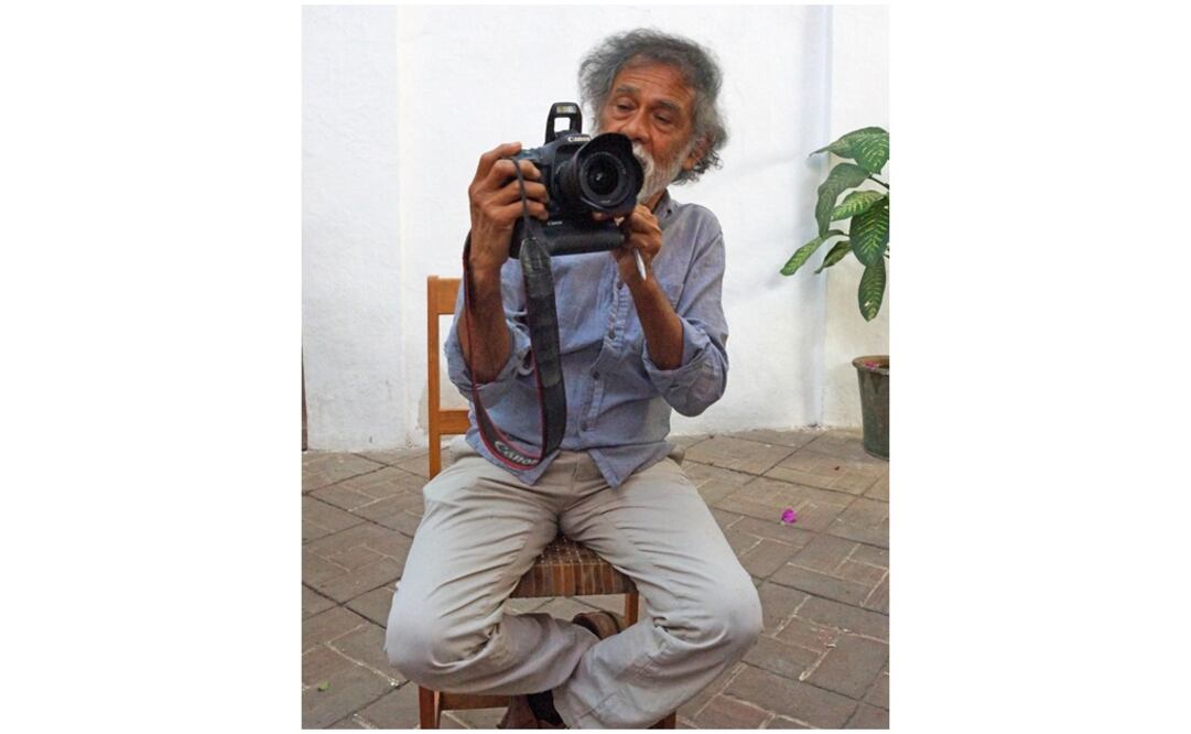 Funcionarios lamentan deceso del artista Francisco Toledo