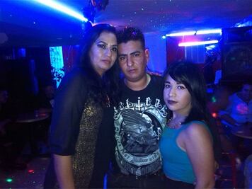 Mata a su esposa y le dedica palabras en Facebook