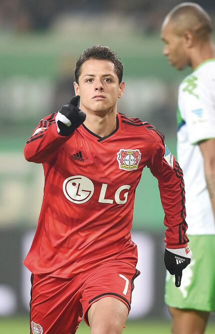 El delantero mexicano podría regresar a la Liga Premier inglesa (VALERIA WITTERS. JAM MEDIA)