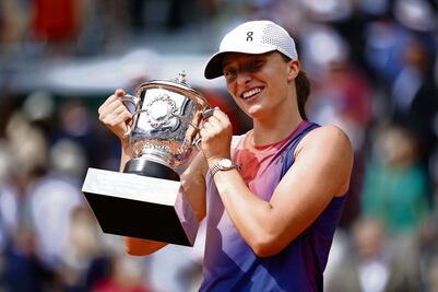 Iga Swiatek explota en redes sociales tras críticas; "Veo que han hablado mucho sobre los cambios en mi comportamiento"