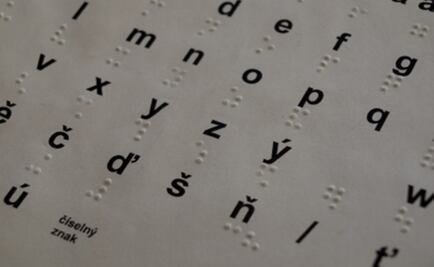 Querétaro traducirá reglamentos municipales a sistema Braille