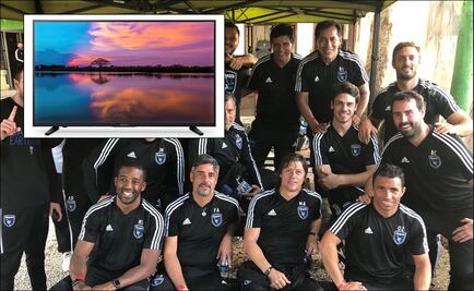 Pantallas para motivar a los dirigidos por Matías Almeyda