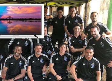 Pantallas para motivar a los dirigidos por Matías Almeyda