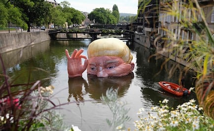 Hunden cabeza inflable de Trump en río de Francia por ignorar cambio climático