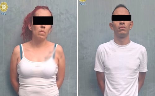 Capturan en Iztapalapa a pareja ligada al robo de motocicleta; les encuentran droga y réplica de un arma de fuego
