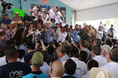 Entre protestas inauguran Expo Agro en Sinaloa