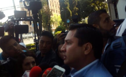 Comparece Julión Álvarez en la Seido por sus presuntos nexos con Raúl Flores, "El Tío"