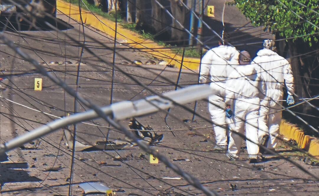 Los ataques con coches bomba son un ultimátum, dice experto. Foto: de Mario Armas. AFP
