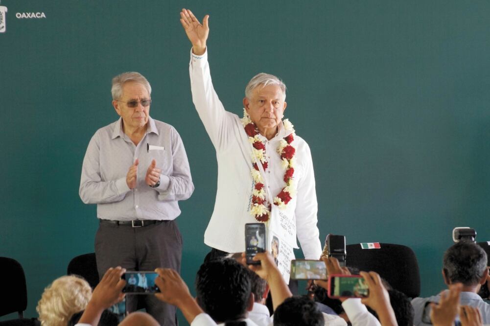 El presidente Andrés Manuel López Obrador estuvo de gira en Huautla de Jiménez, Oaxaca. Foto/EDWIN HERNÁNDEZ. EL UNIVERSAL