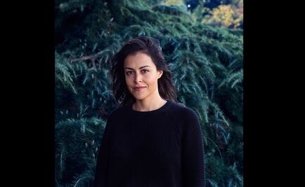 Artista mexicana expone obra en metro de Vancouver