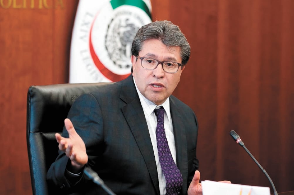 Ricardo Monreal, líder de Morena en el Senado, sugirió al gobierno federal mejorar la relación con medios, inversionistas y empresarios. Foto: ESPECIAL