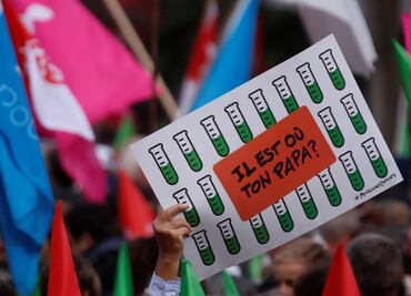 Aprueban en Francia ley que permite la reproducción asistida a mujeres solteras y lesbianas