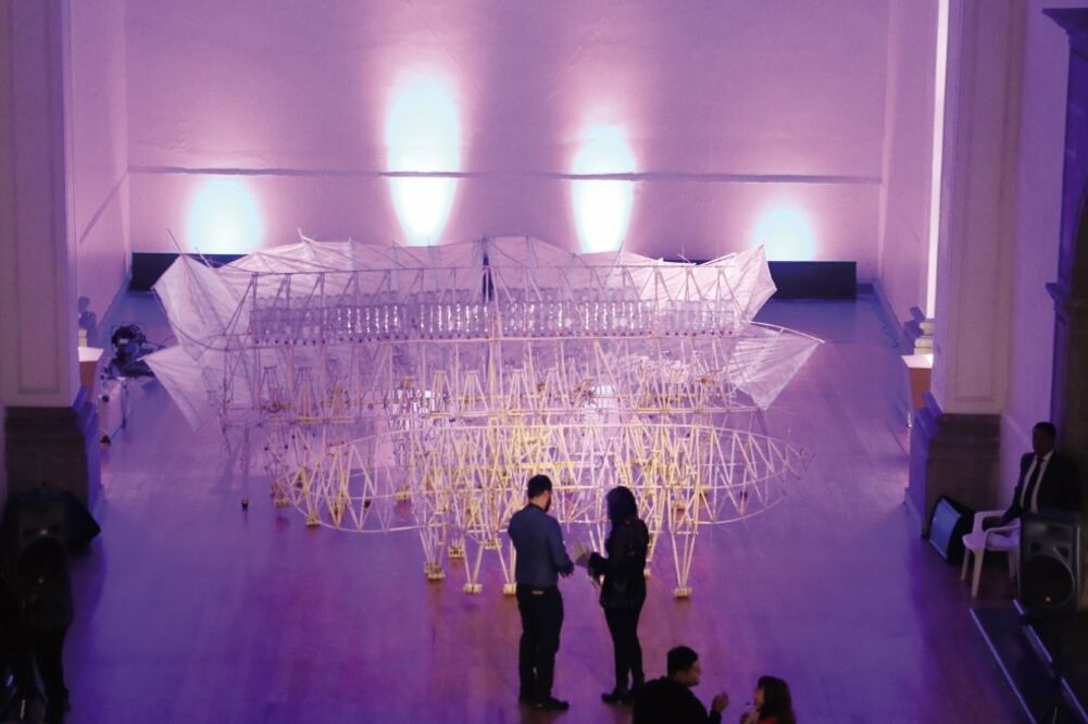 En el marco de la exposición Asombrosas criaturas de Theo Jansen, el Laboratorio Arte Alameda impartirá el curso de verano "Imaginazine. Bestias coleccionables", de lunes a viernes del 24 de julio al 11 de agosto. (FOTOS: ARCHIVO EL UNIVERSAL)