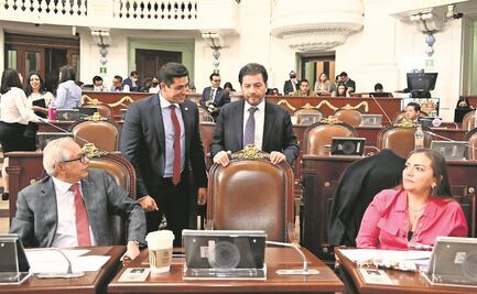 Van por elevar periodos de reelección