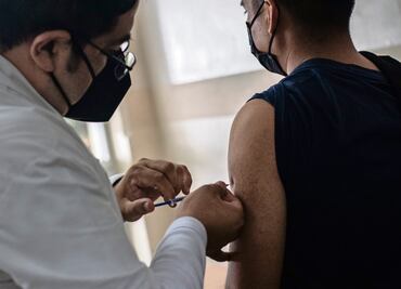 AstraZeneca retira su vacuna anti-Covid a nivel mundial, meses después de admitir casos de trombosis: The Telegraph