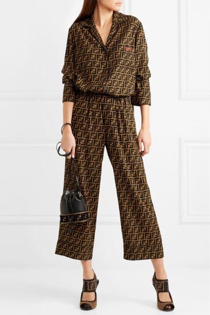 Inés Gómez Mont presume blusa Fendi de 25 mil pesos