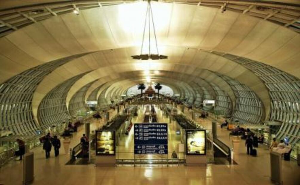 Los cargos adicionales de las aerolíneas que te pondrán de mal humor