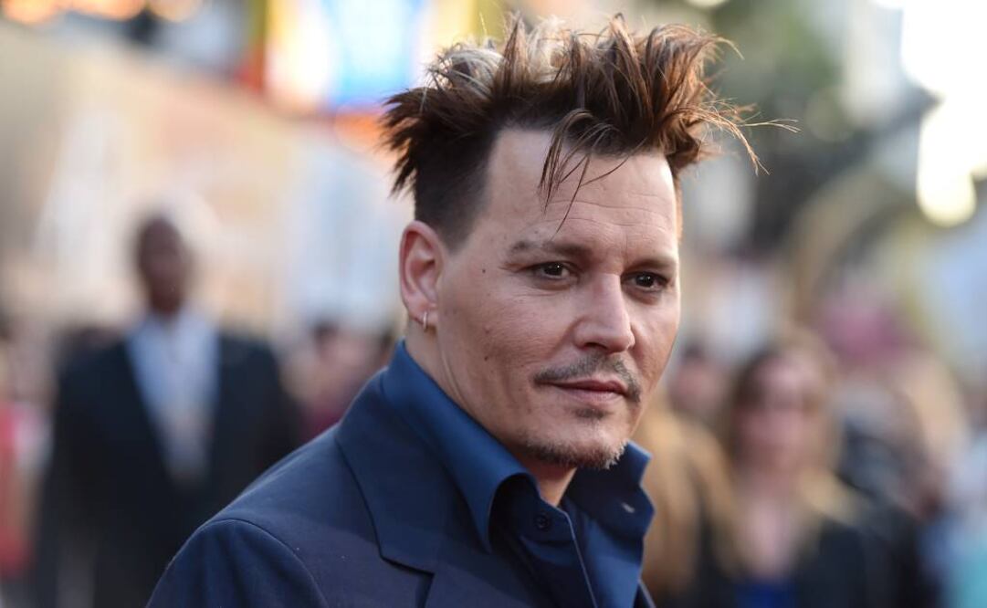 Johnny Depp alarmó con su aspecto luego de que se dieran a conocer unas fotografías recientes con sus fans Foto:Archivo
