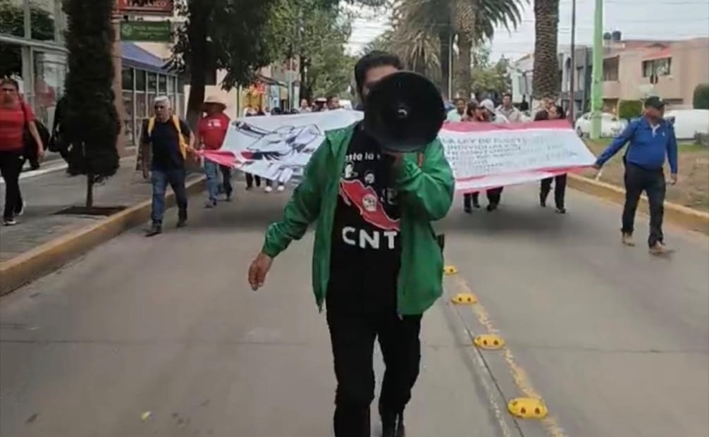 Maestros aseguraron que, de no lograrse una solución a sus demandas, se unirán a la huelga que mantienen docentes en otras entidades del país. Foto: Especial.
