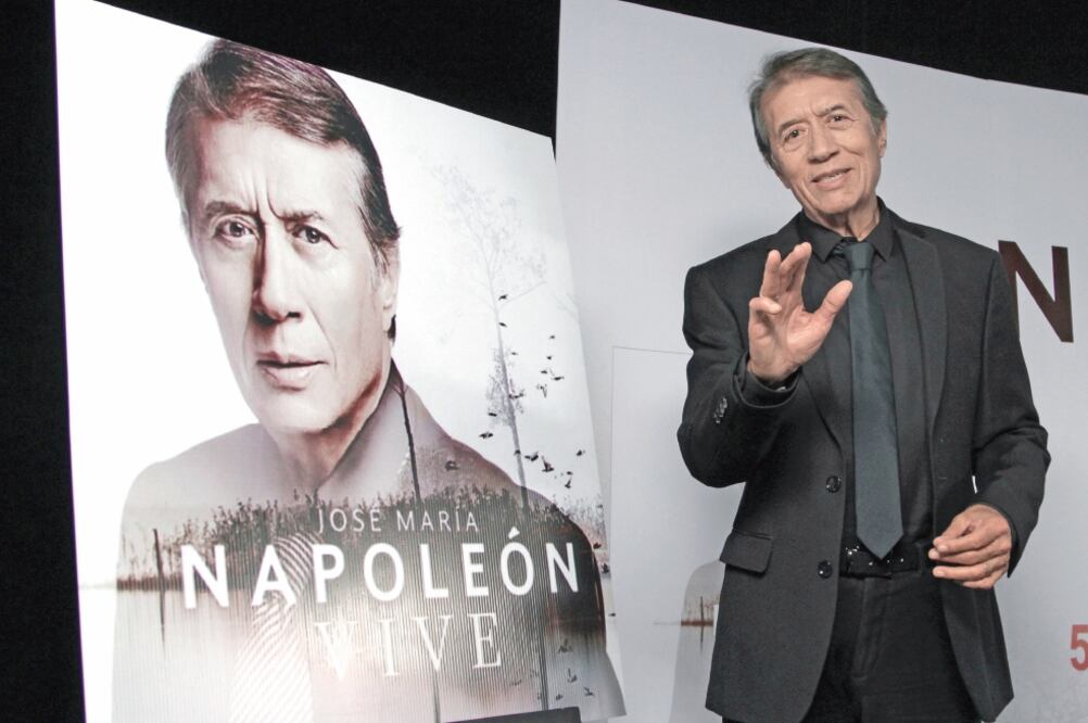 Bajo el título 'Vive' , su nuevo álbum está conformado por 16 tracks que son versiones nuevas de sus canciones (CARLOS MEJÍA. EL UNIVERSAL)