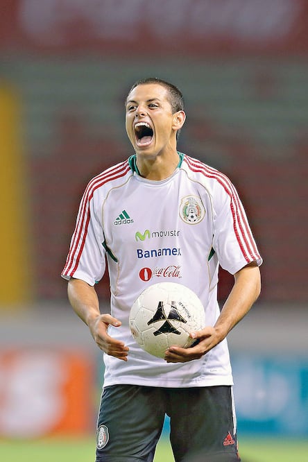 El delantero está muy cerca de ser el máximo anotador del Tri (ETZEL ESPINOSA. IMAGO7)