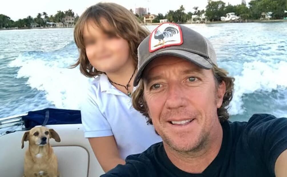 Colate, el exesposo de Paulina Rubio, con su hijo Andrea Nicolás, quien presume fotos y momentos solo con su padre, no con su mamá.