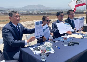 México y EU firman acuerdo de infraestructura transfronteriza